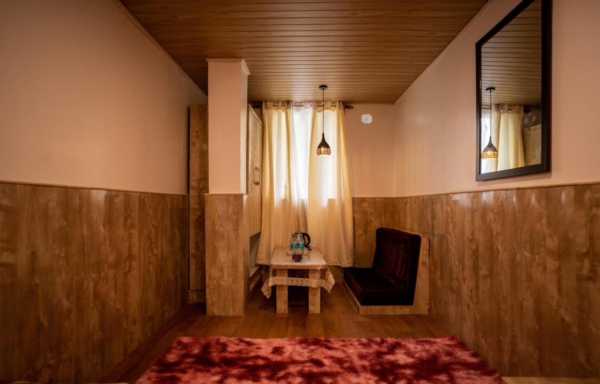 Darjeeling Guest House Deluxe Luaran gambar